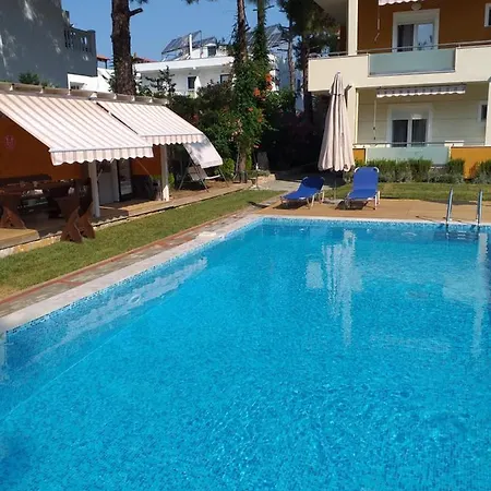 Laida 4*