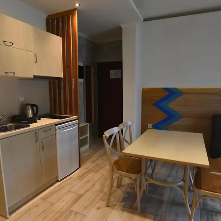 Laida Guest house 3*