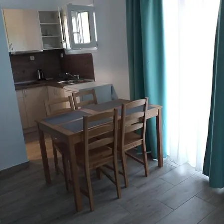 Guest house Laida Prinos (Thasos)