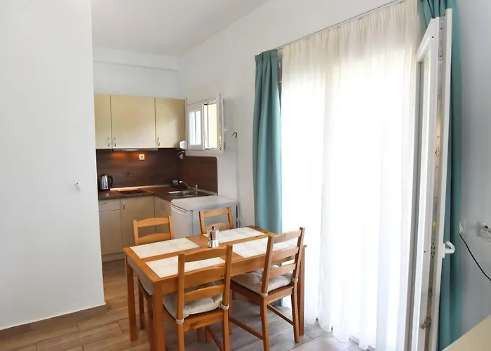 Laida Pensiune Prínos