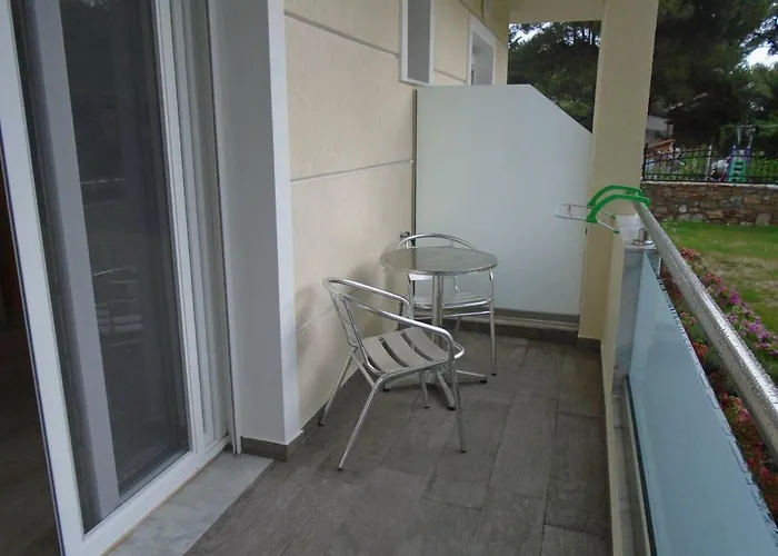 Laida Πανσιόν